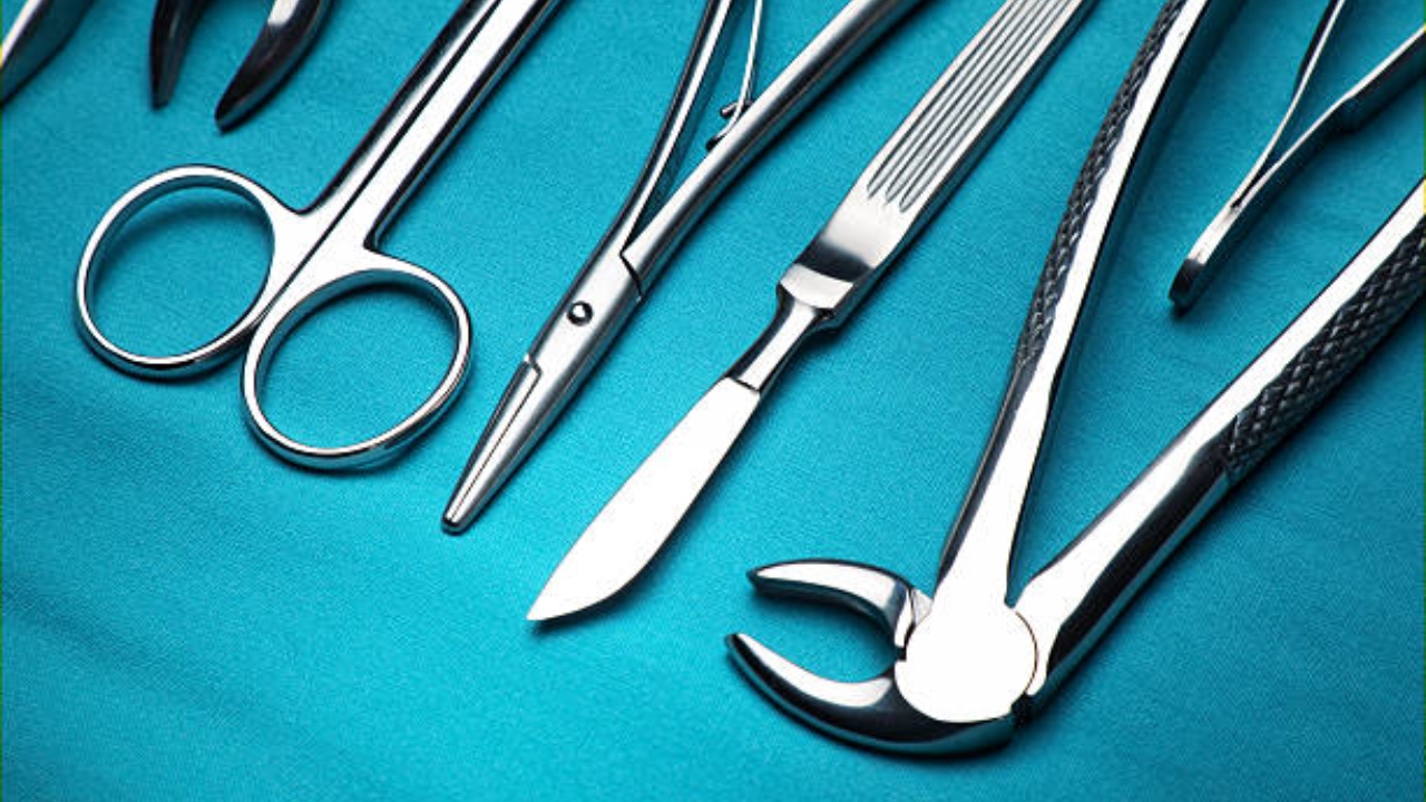 Which Surgical Instruments Are Used to Close Off Blood Vessels